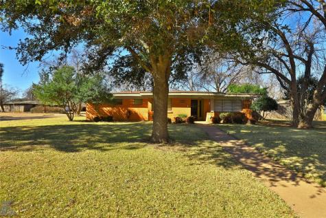 1902 Ivanhoe Lane Abilene TX 79605