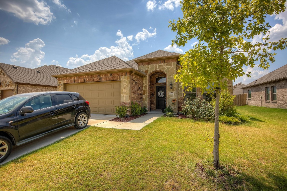 615 Comal Drive Crandall TX 75114