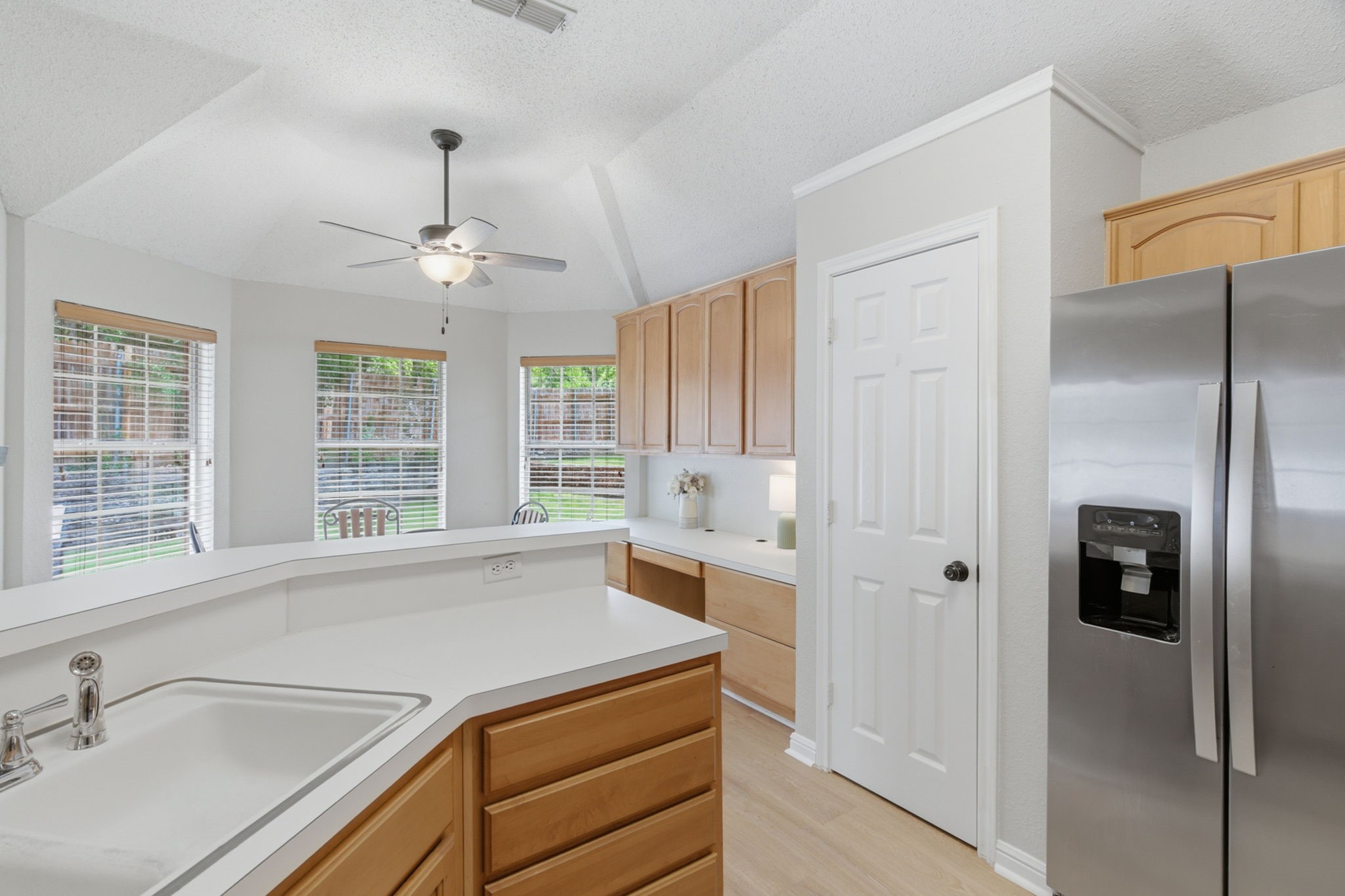 1451 Shadow Run Weatherford TX 76086