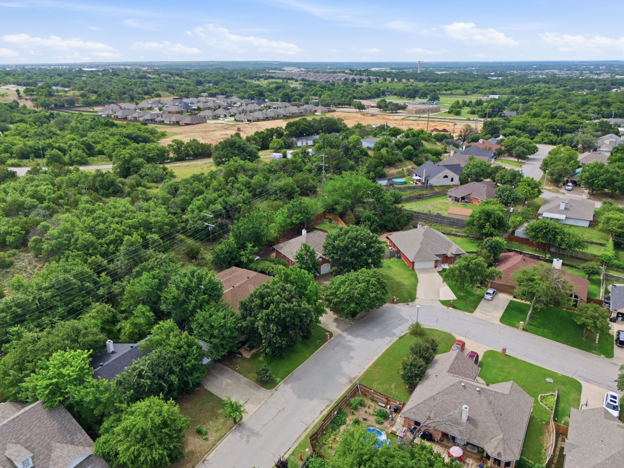 1451 Shadow Run Weatherford TX 76086