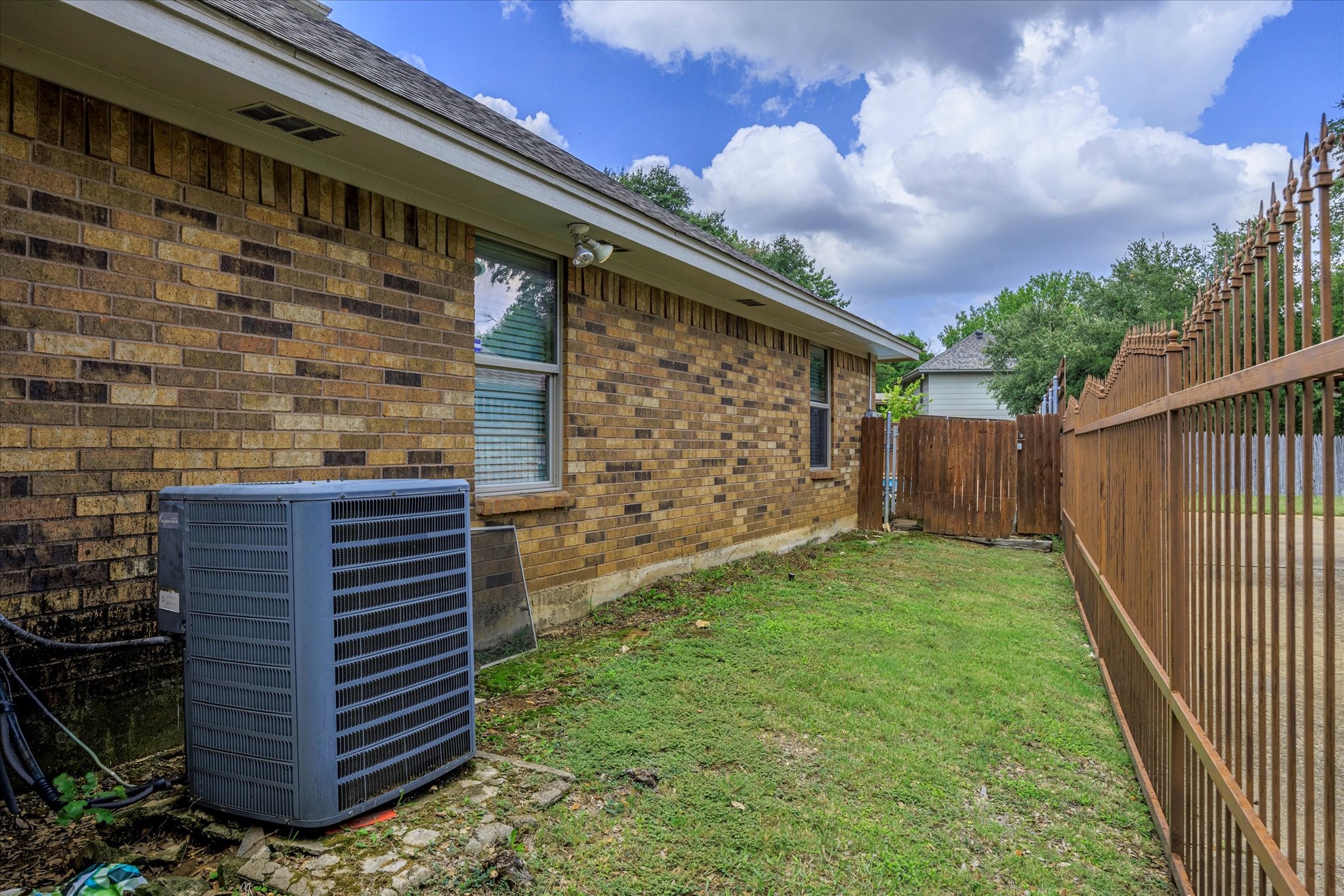 7324 Bramblewood Road Fort Worth TX 76133