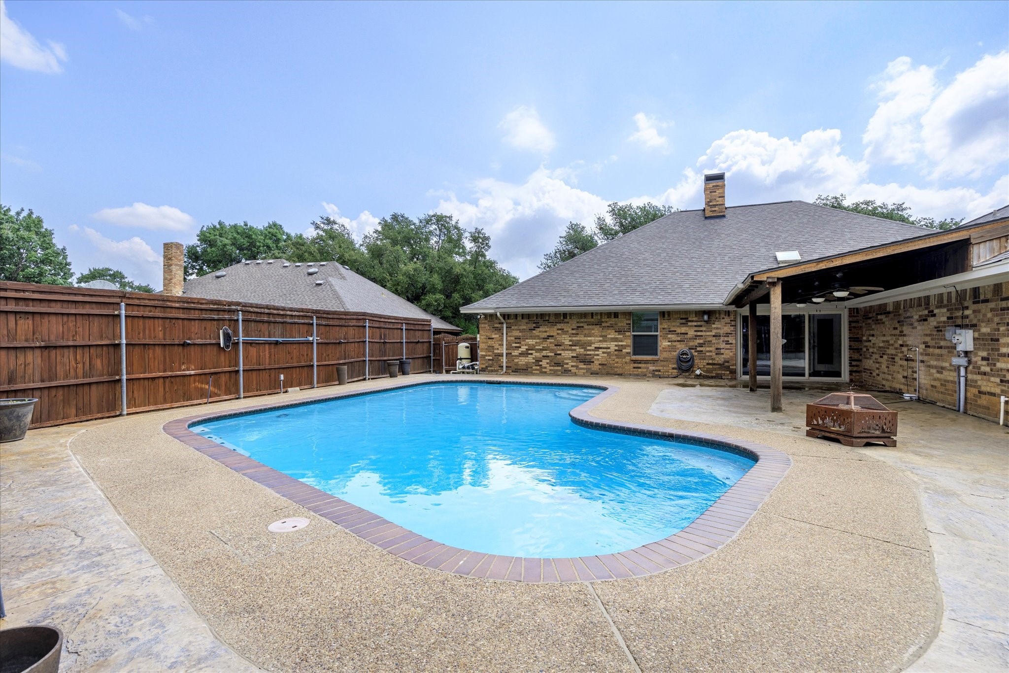 7324 Bramblewood Road Fort Worth TX 76133