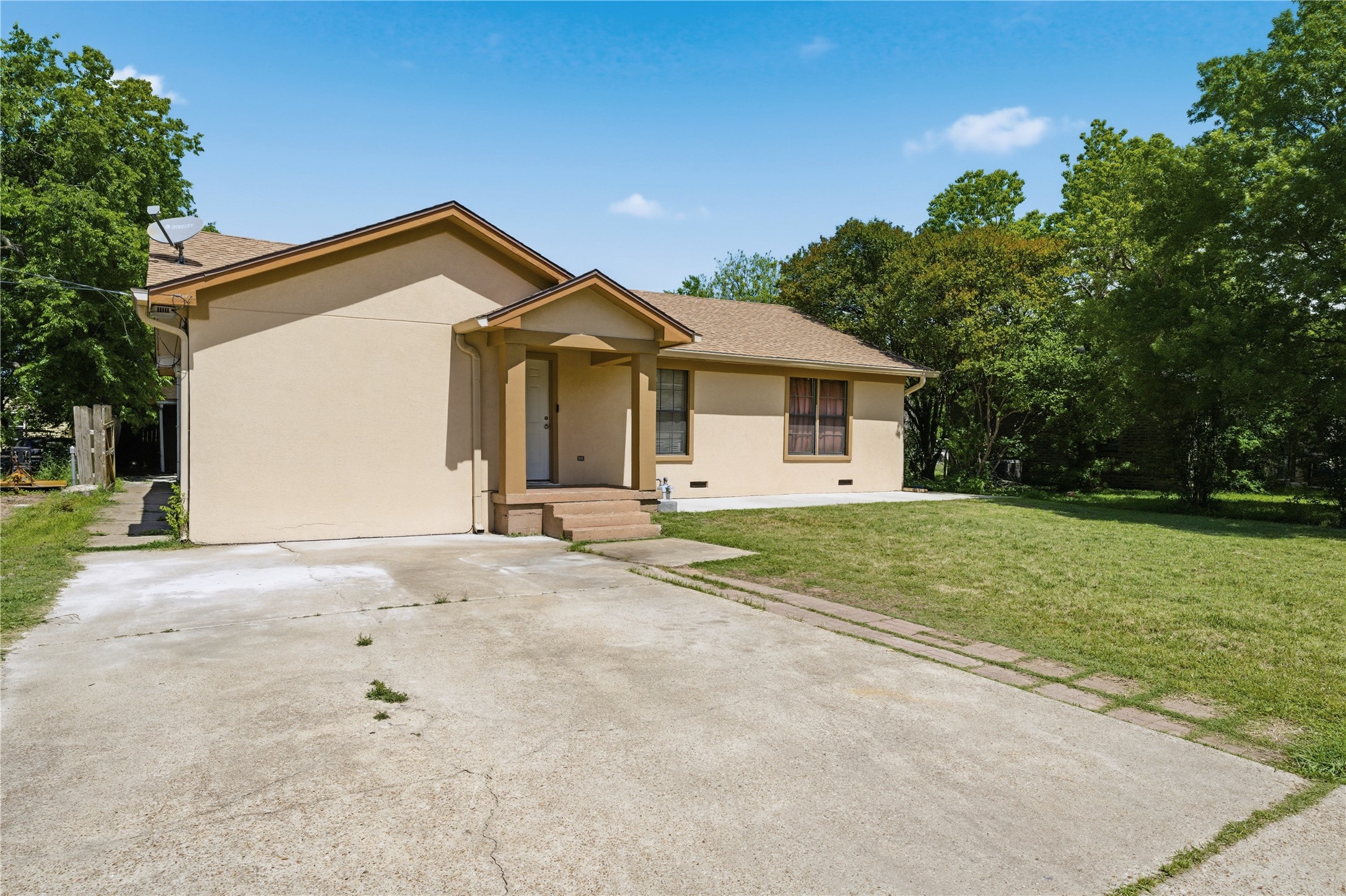 3624 Redbird Street Bellmead TX 76705