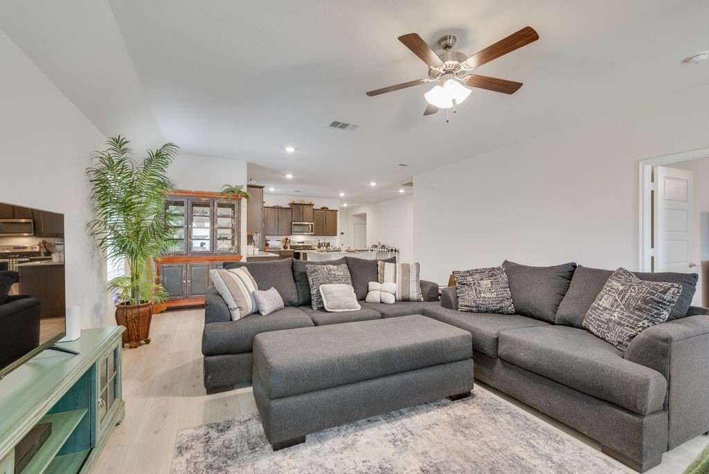 266 Canyon Crest Way Royse City TX 75189