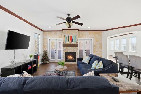 5102 Mission Avenue Dallas TX 75206