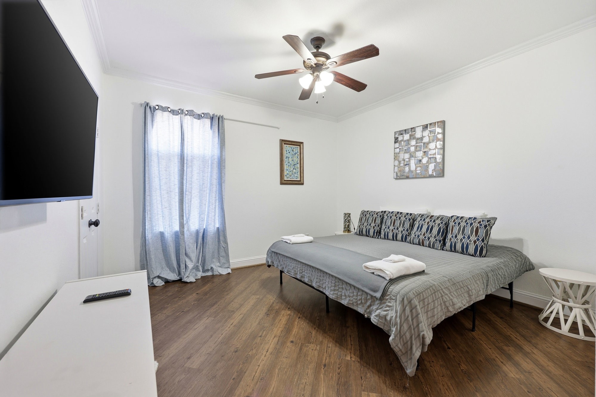 5102 Mission Avenue Dallas TX 75206