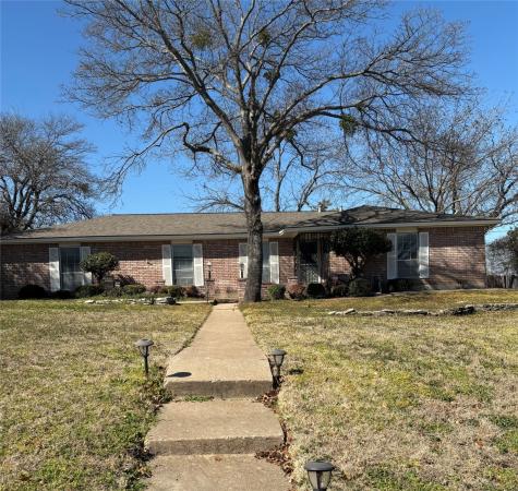 1212 Bois D Arc Street Weatherford TX 76086