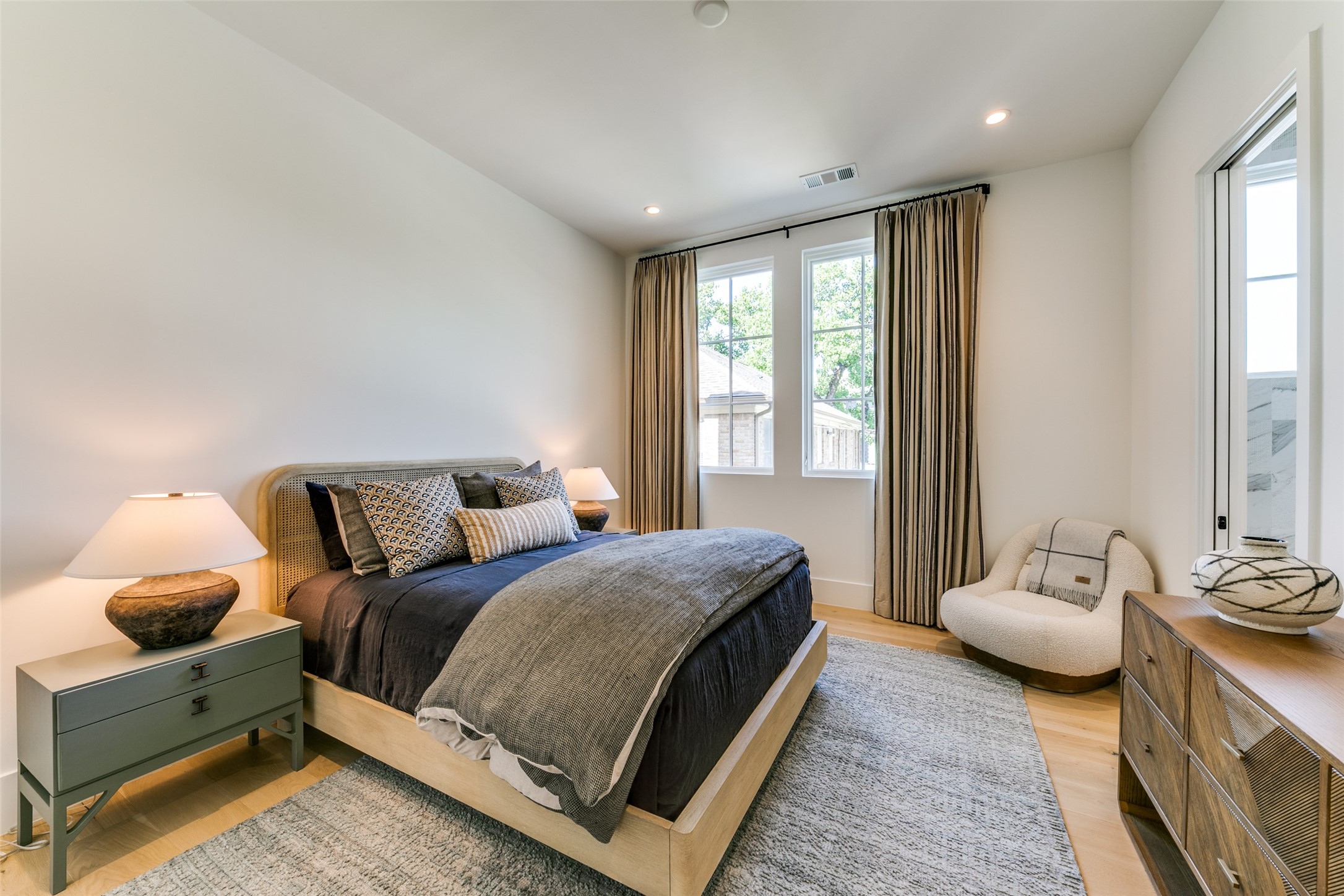 4007 Hawthorne Avenue Dallas TX 75219