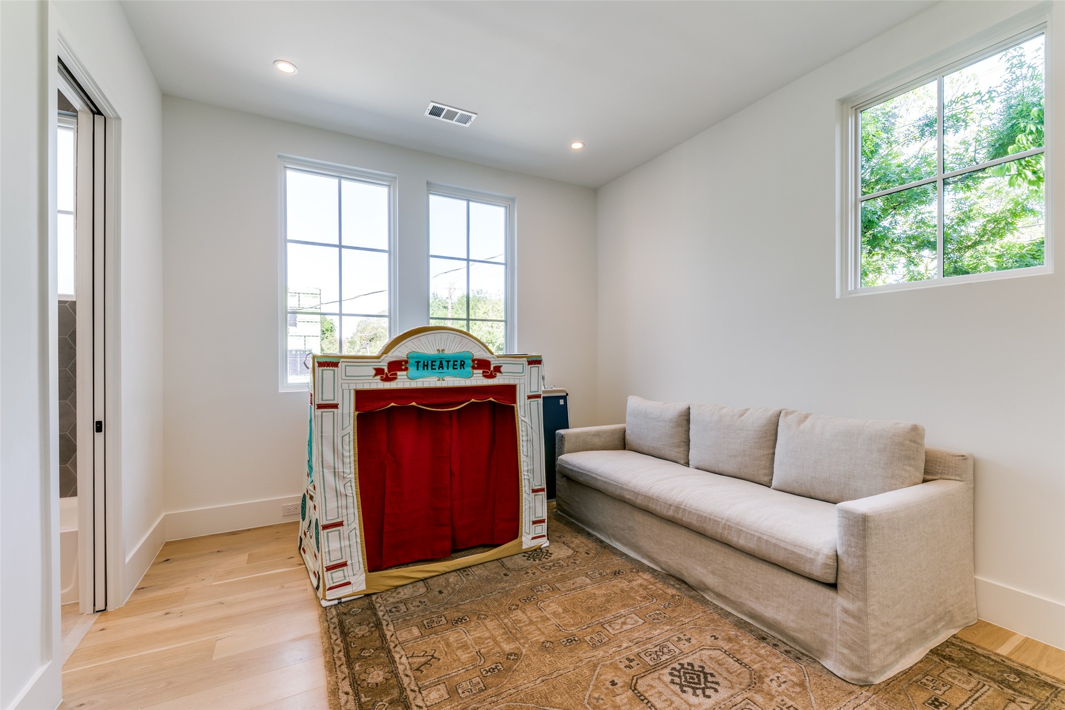 4007 Hawthorne Avenue Dallas TX 75219