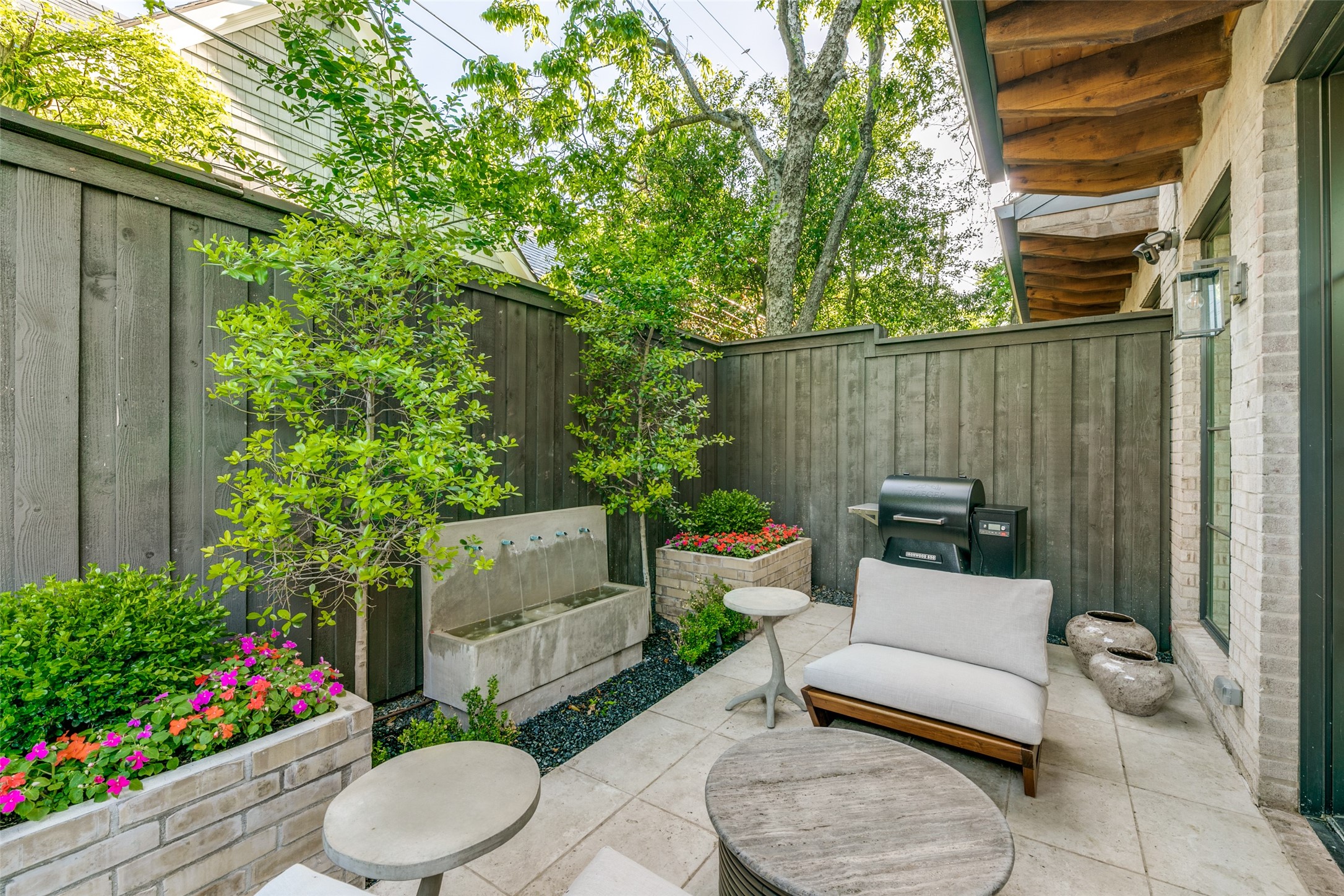 4007 Hawthorne Avenue Dallas TX 75219