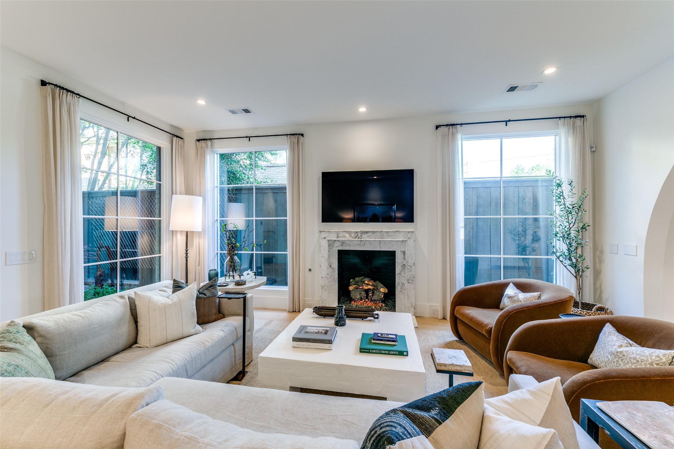 4007 Hawthorne Avenue Dallas TX 75219