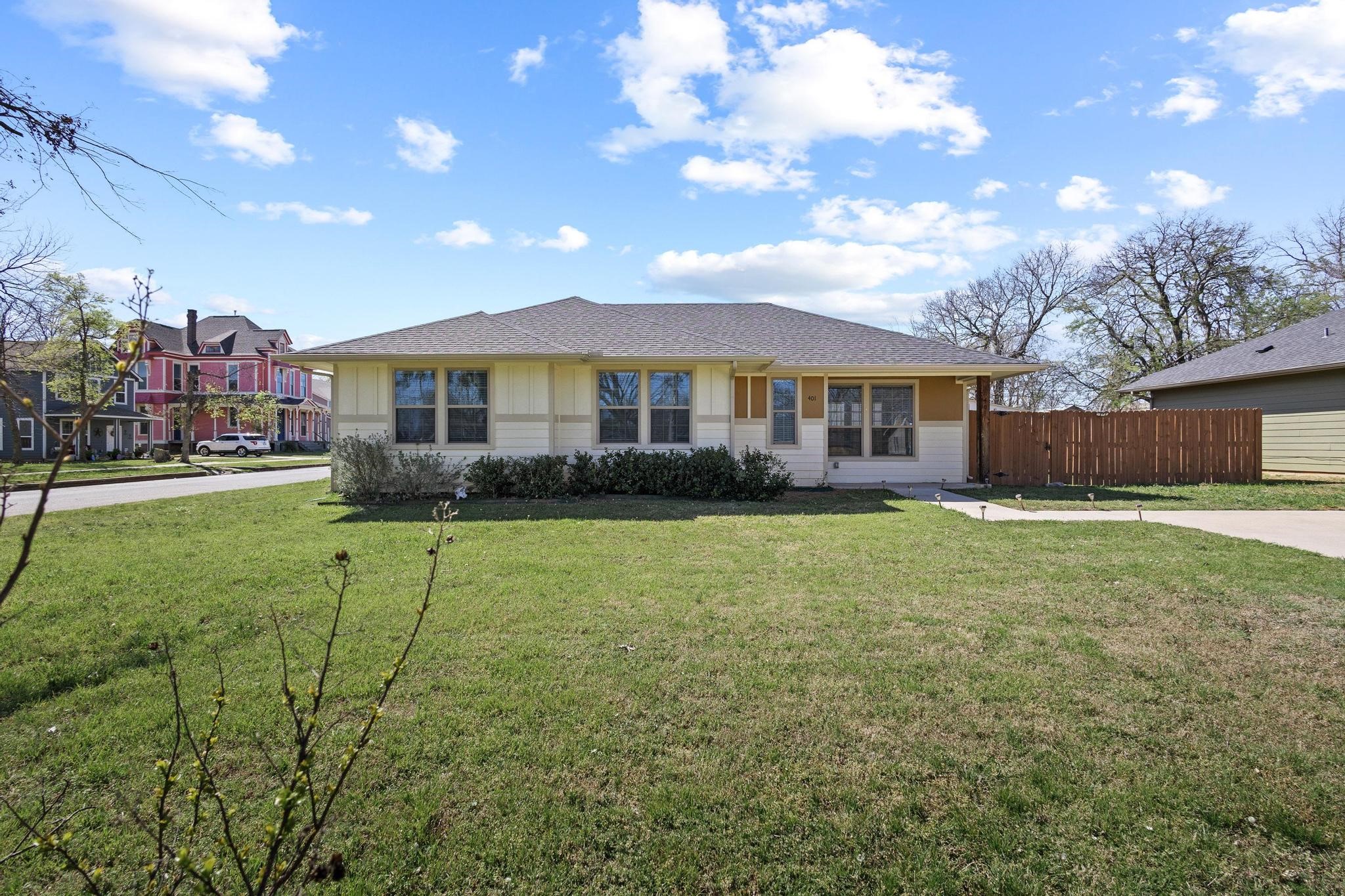 401 N Mirick Avenue Denison TX 75020