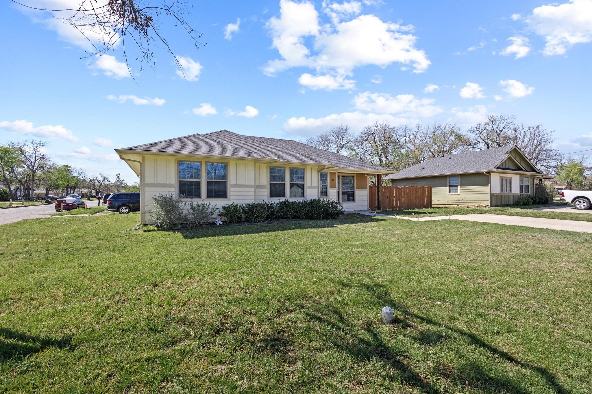 401 N Mirick Avenue Denison TX 75020