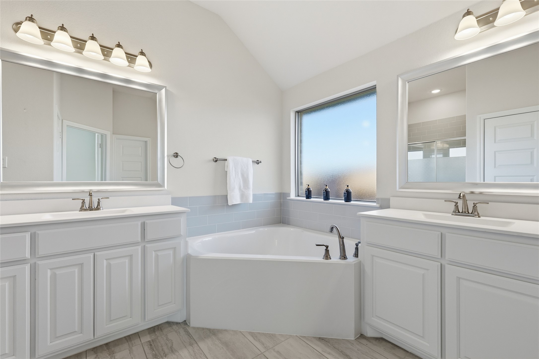 112 Mockingbird Hill Joshua TX 76058