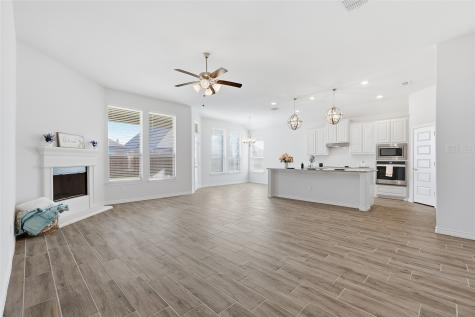 112 Mockingbird Hill Joshua TX 76058