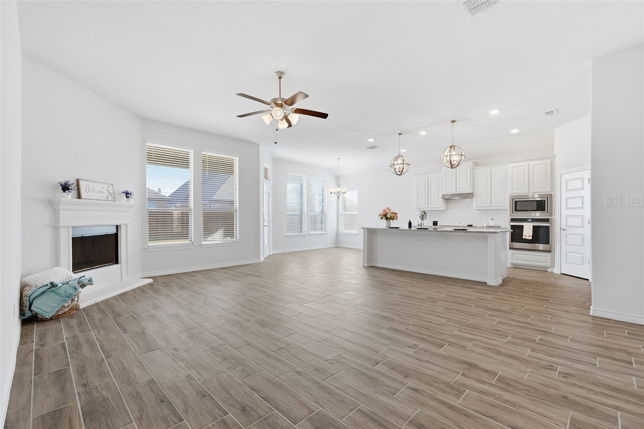112 Mockingbird Hill Joshua TX 76058