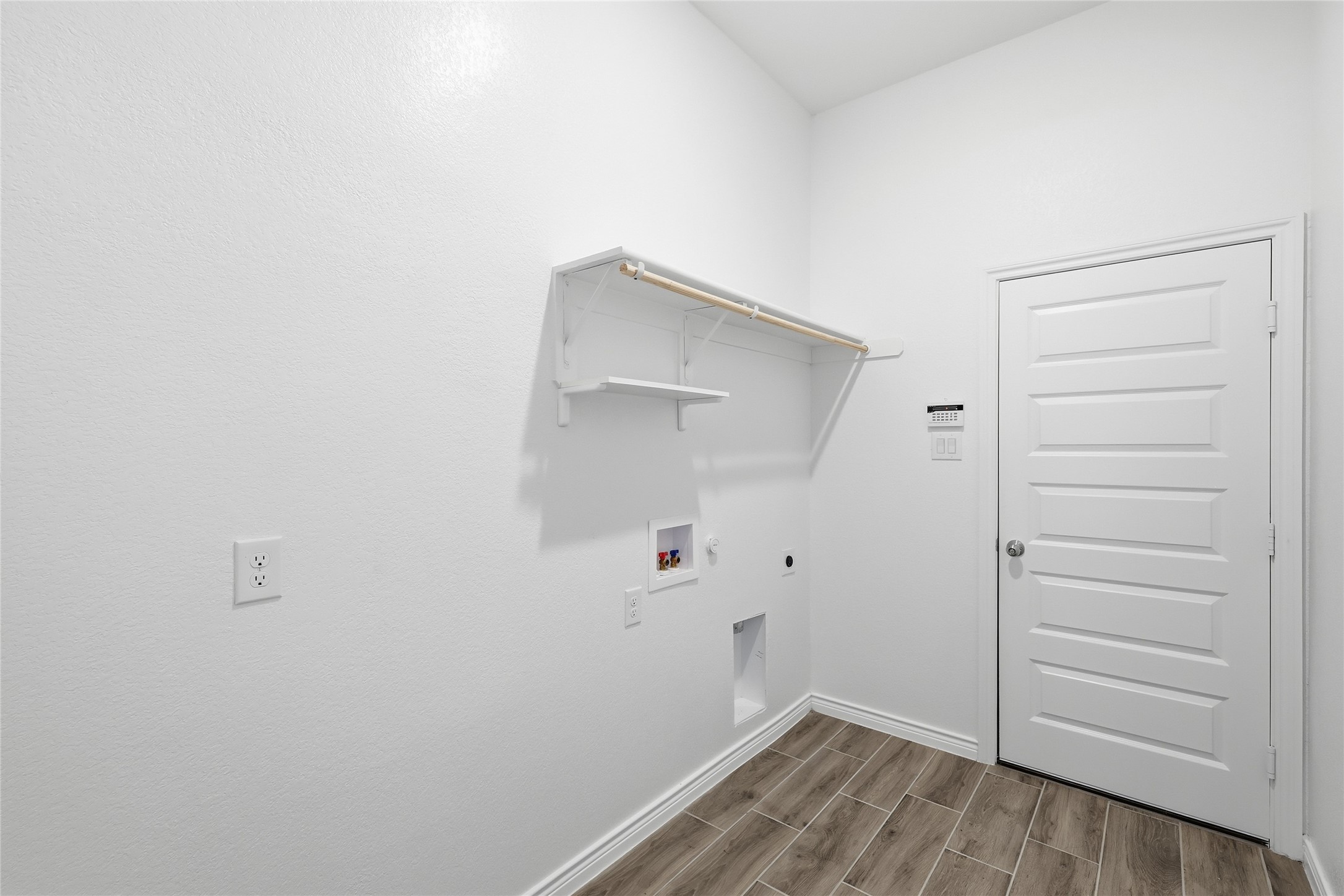 112 Mockingbird Hill Joshua TX 76058