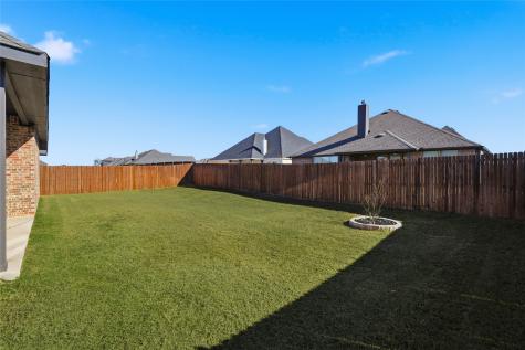112 Mockingbird Hill Joshua TX 76058