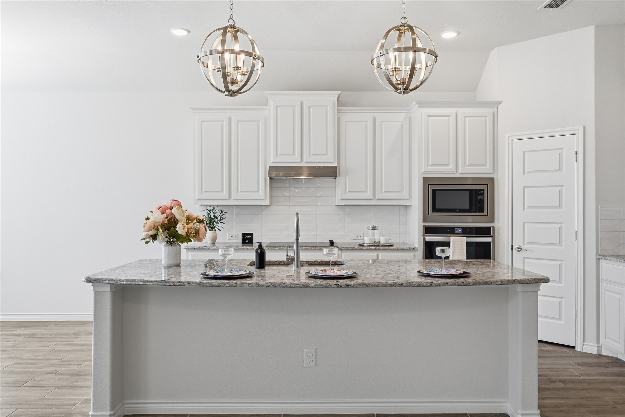 112 Mockingbird Hill Joshua TX 76058