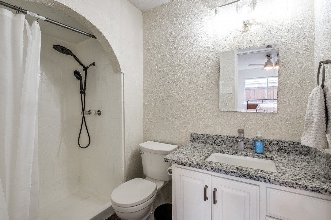 5220 Bartlett Drive The Colony TX 75056