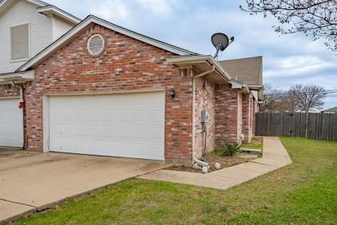 1006 Brenner Court Arlington TX 76017