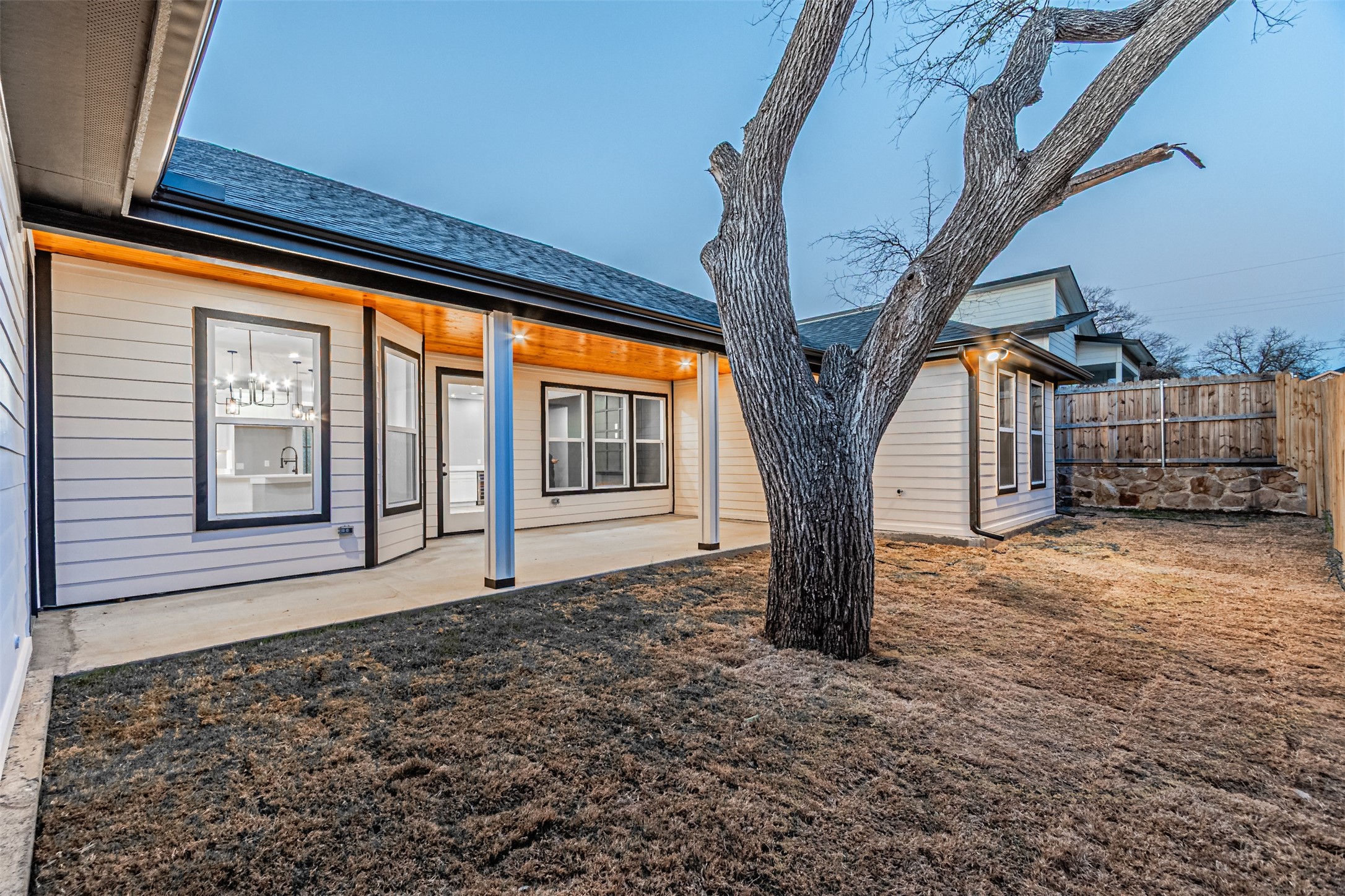 1818 Marfa Avenue Dallas TX 75216