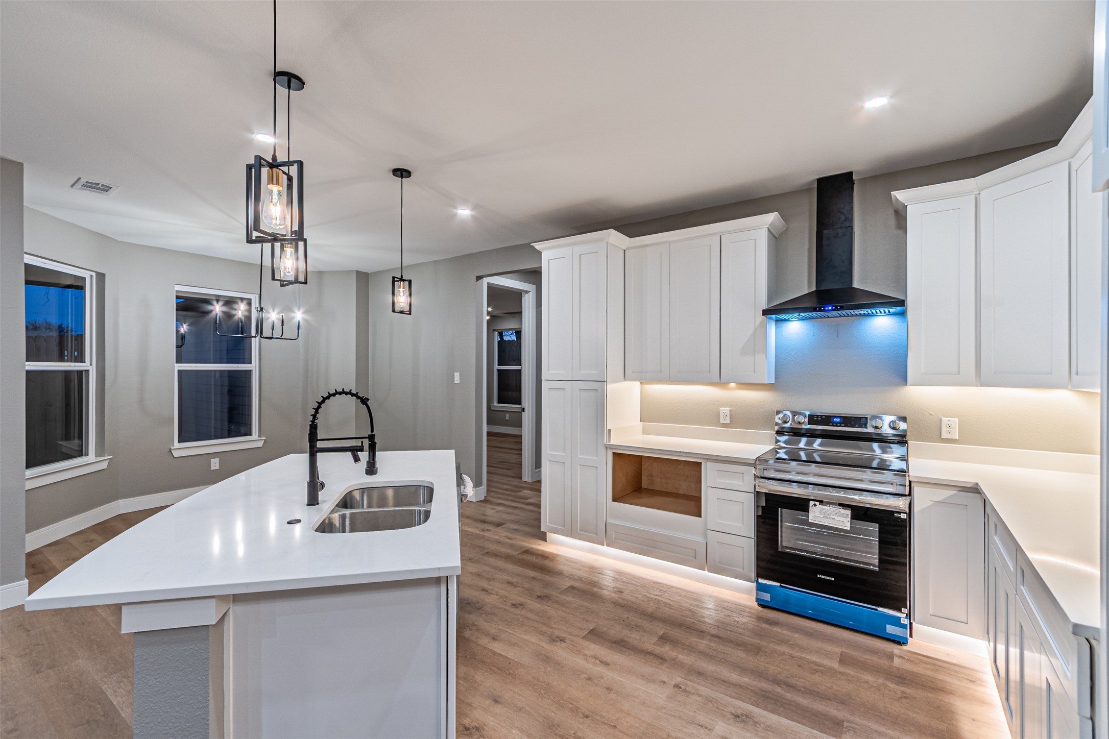 1818 Marfa Avenue Dallas TX 75216