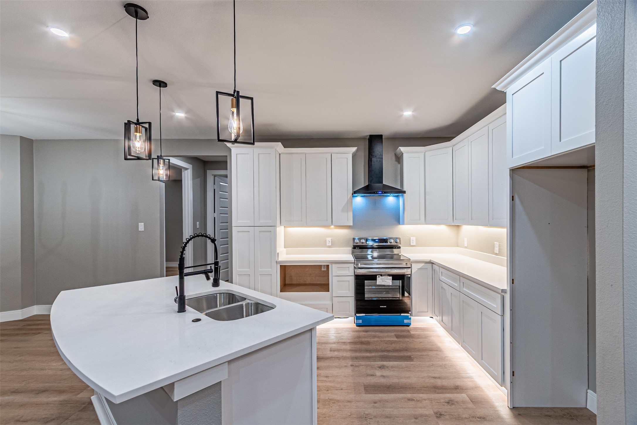 1818 Marfa Avenue Dallas TX 75216