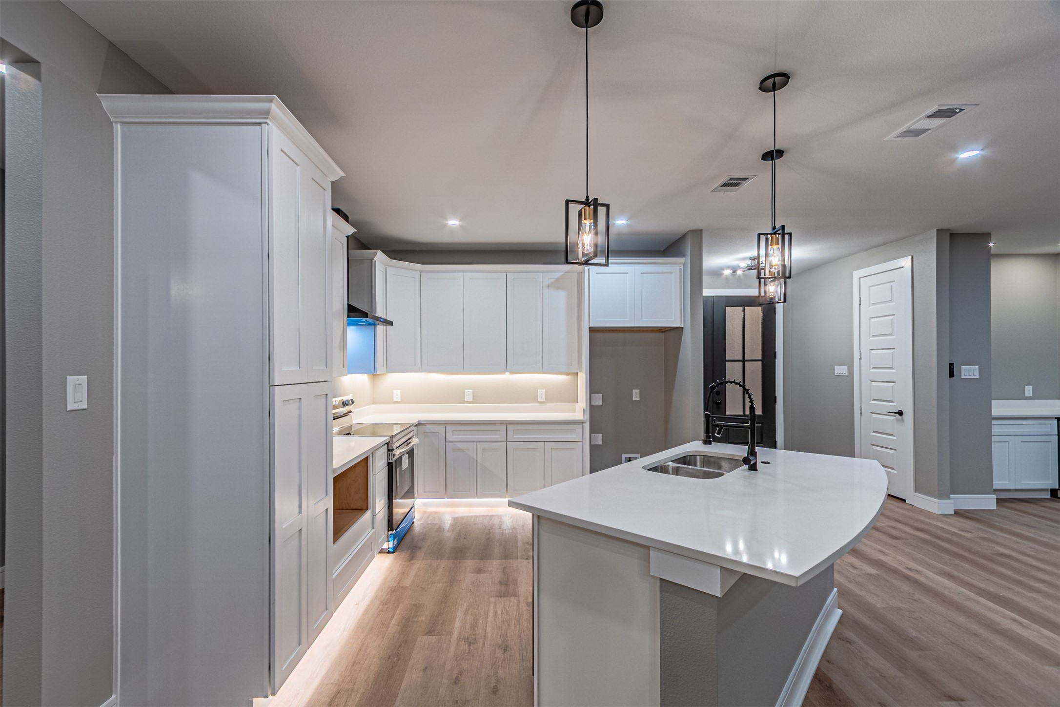 1818 Marfa Avenue Dallas TX 75216