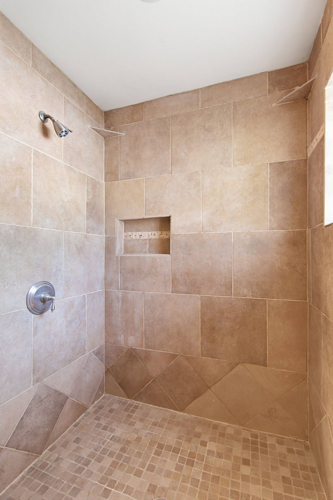 237 Woodcrest Drive Richardson TX 75080