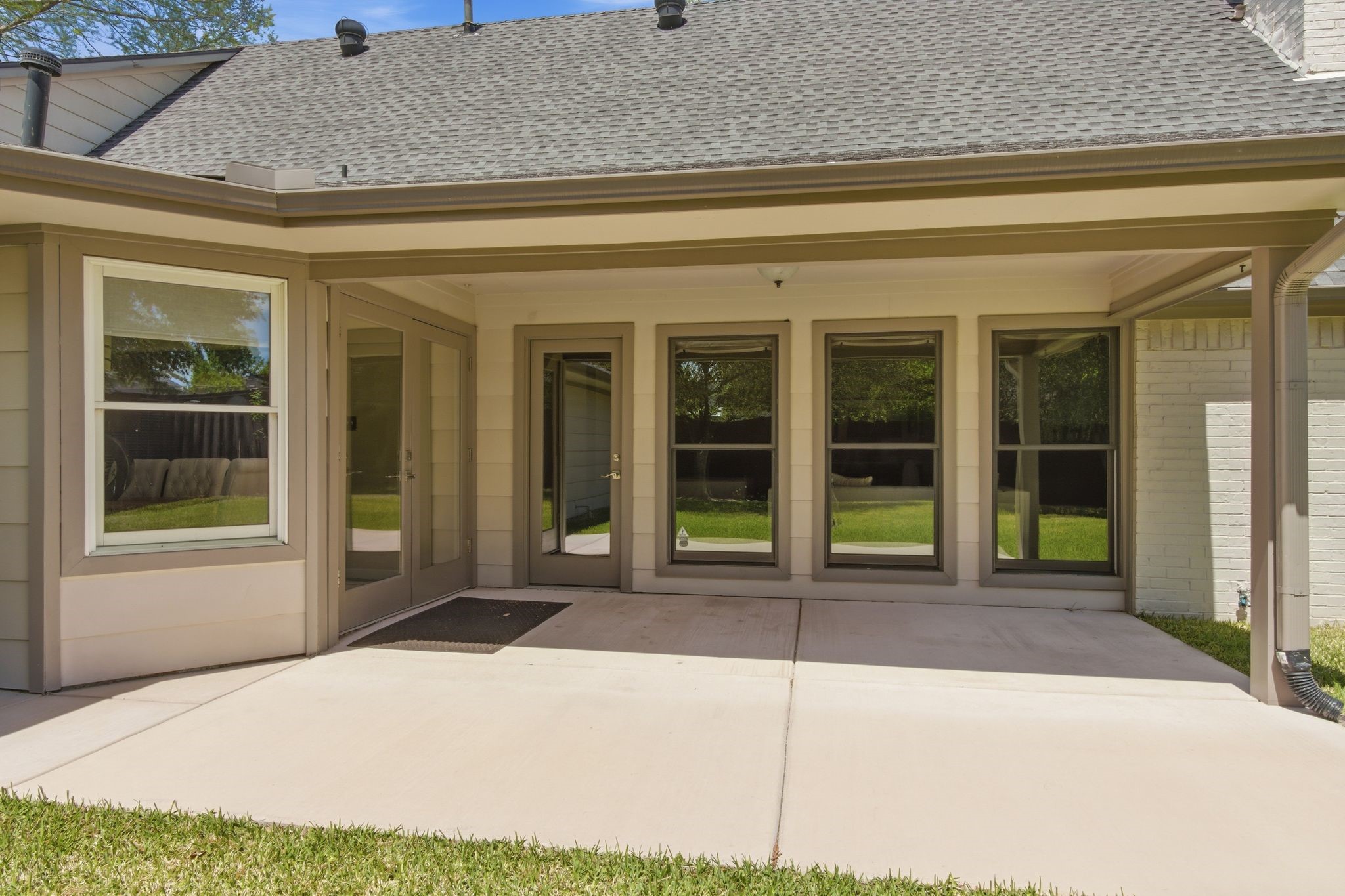 237 Woodcrest Drive Richardson TX 75080