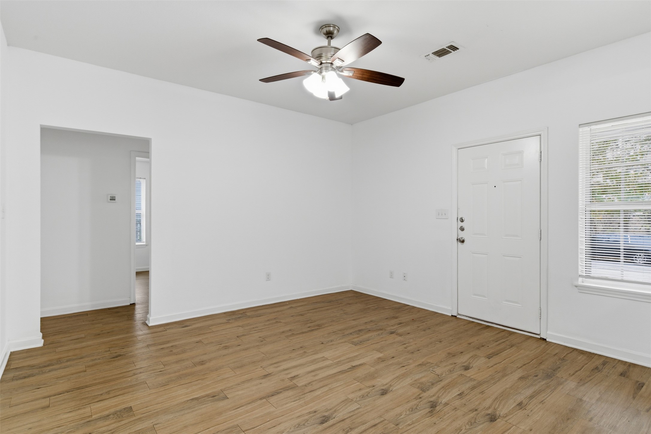 227 W Murray Street Denison TX 75020