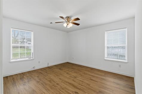 227 W Murray Street Denison TX 75020
