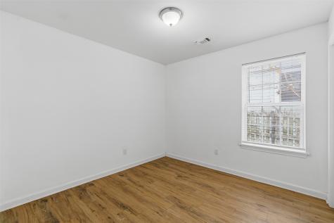 227 W Murray Street Denison TX 75020