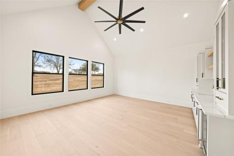 204 Dan Russell Bend Weatherford TX 76087