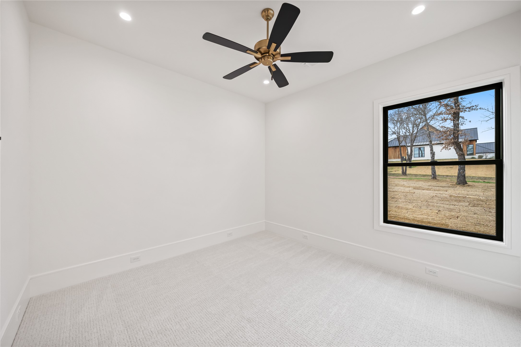 204 Dan Russell Bend Weatherford TX 76087