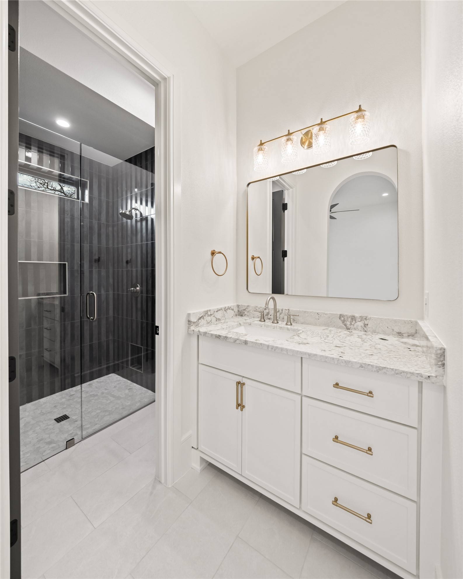 204 Dan Russell Bend Weatherford TX 76087