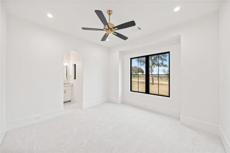 204 Dan Russell Bend Weatherford TX 76087