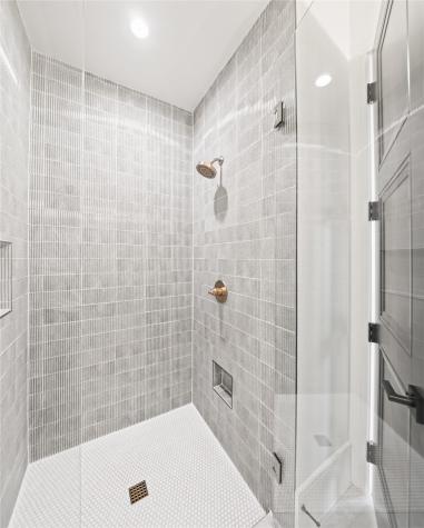 204 Dan Russell Bend Weatherford TX 76087
