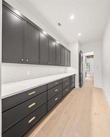 204 Dan Russell Bend Weatherford TX 76087