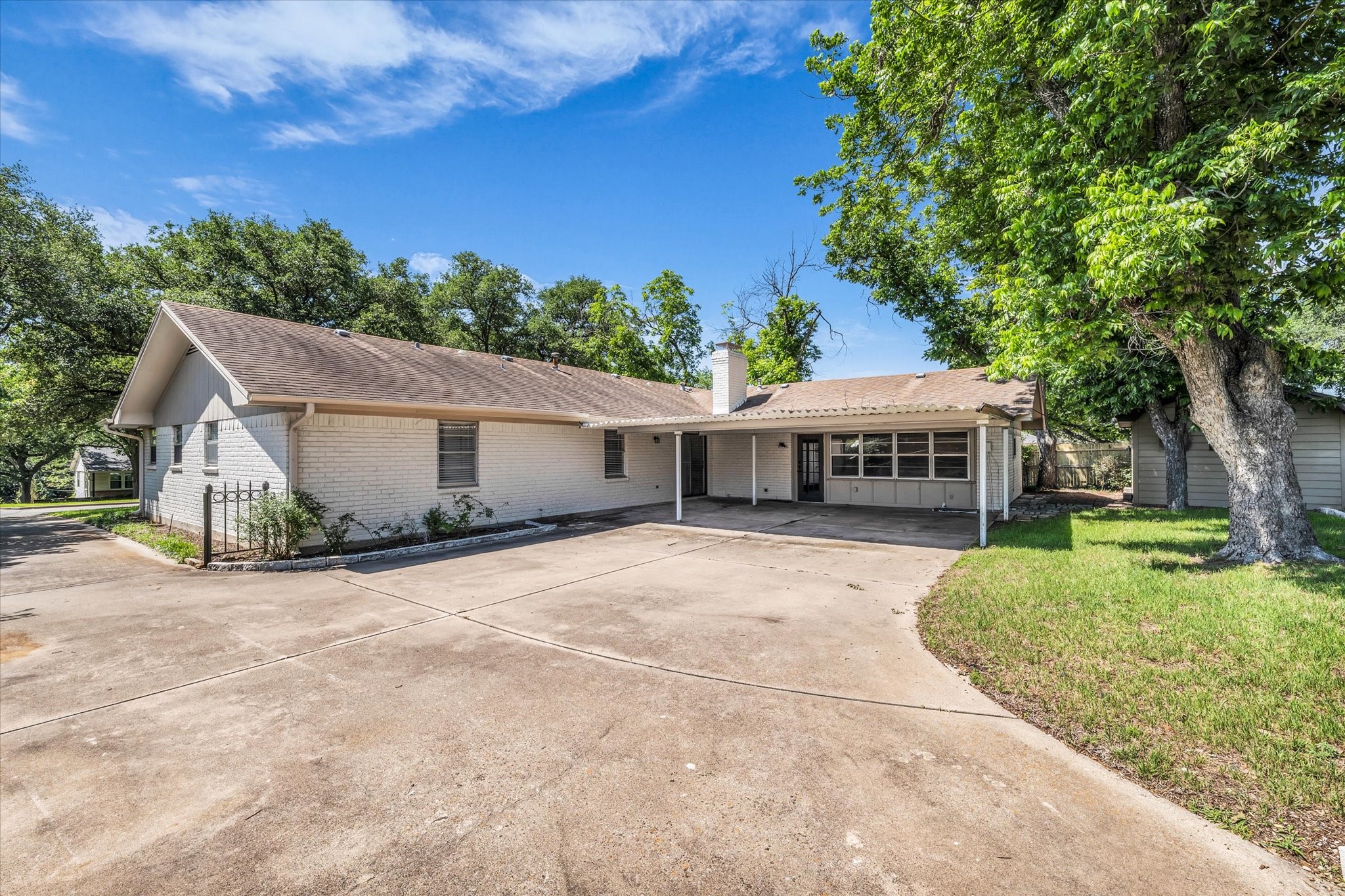 3401 Oakridge Lane Waco TX 76708