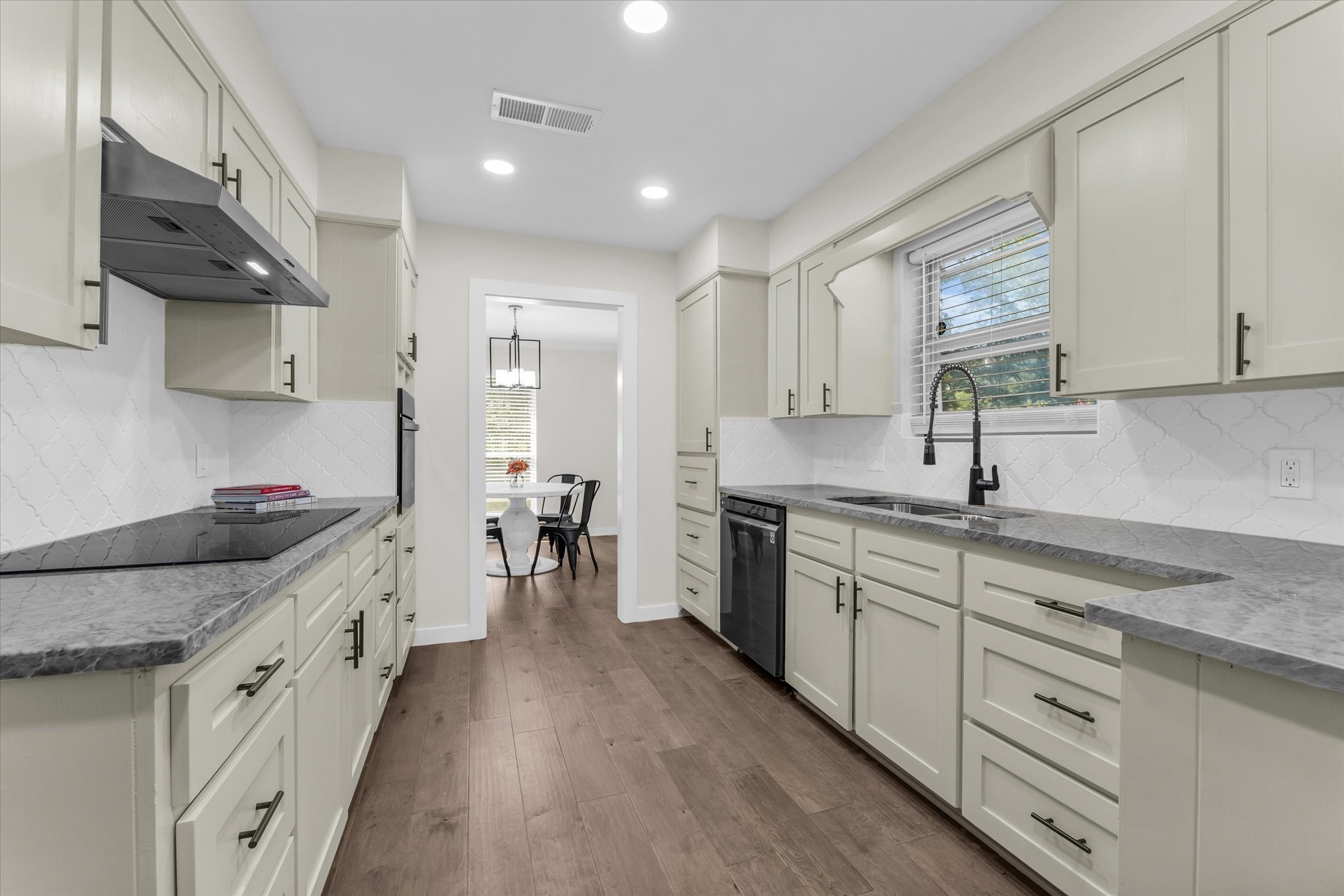 3401 Oakridge Lane Waco TX 76708