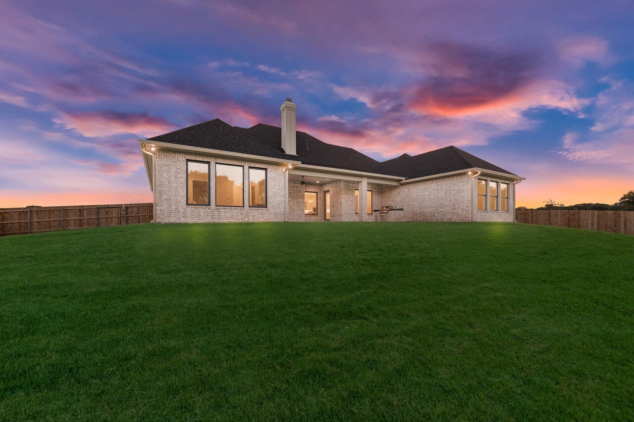 8005 Bee Cave Road China Spring TX 76633