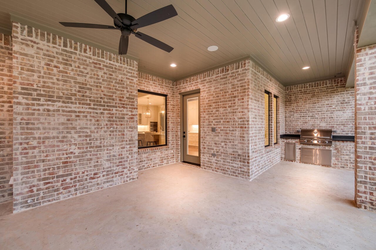 8005 Bee Cave Road China Spring TX 76633