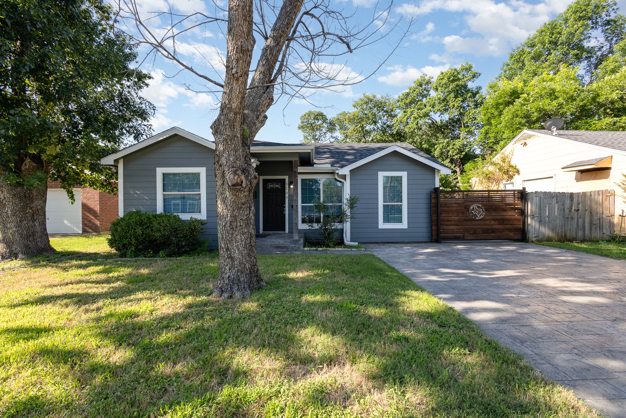 1105 Birch Street Grand Prairie TX 75050