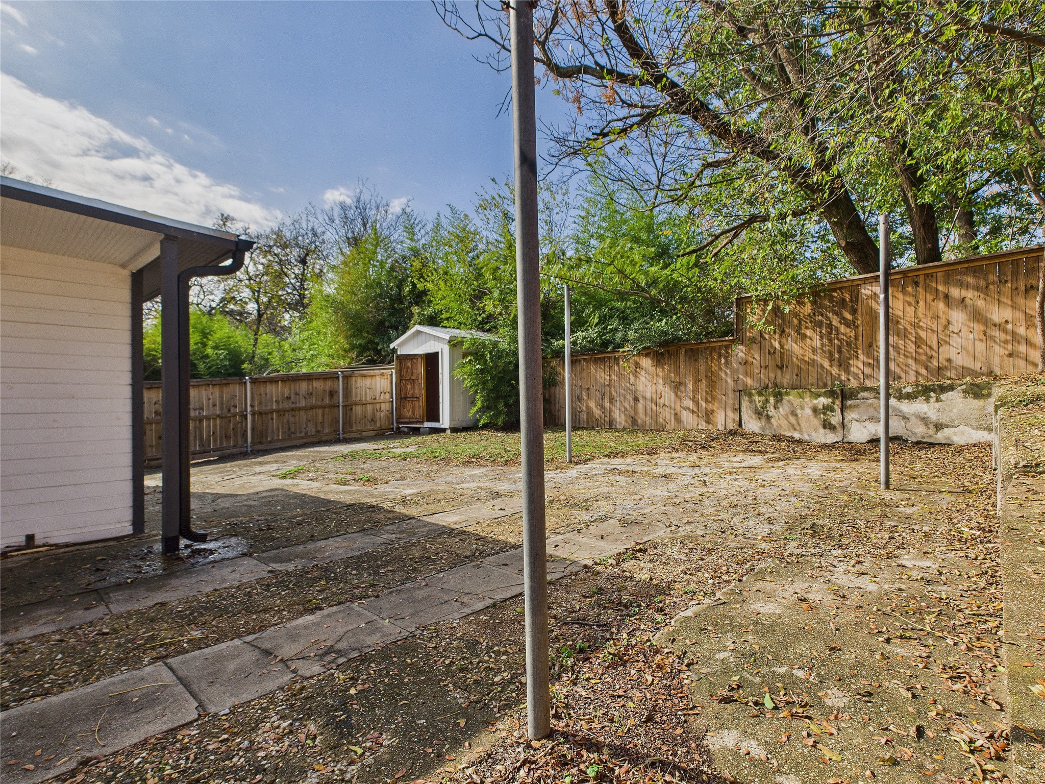 823 Havendon Circle Dallas TX 75203