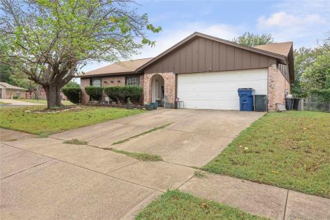 201 Quail Creek Drive Crowley TX 76036