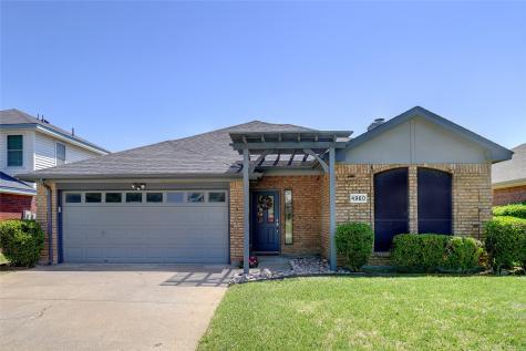 4960 Colonial Park Drive Haltom City TX 76117