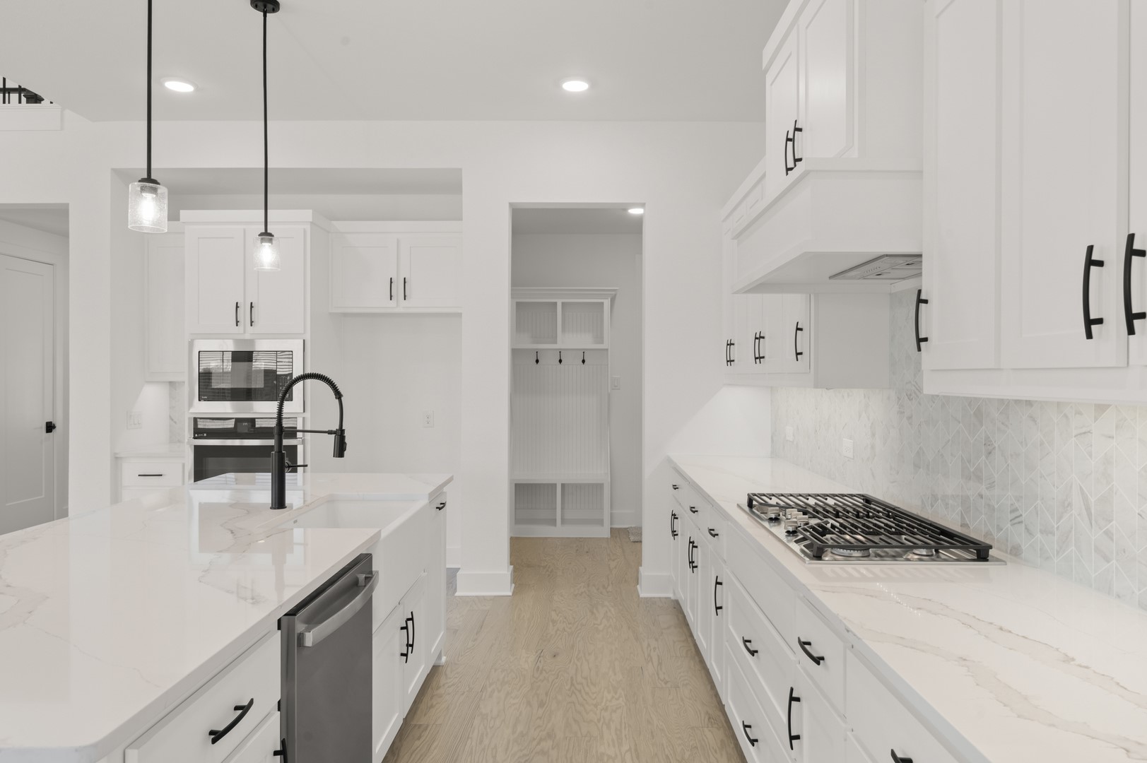 2446 Hitchford Street Midlothian TX 76065