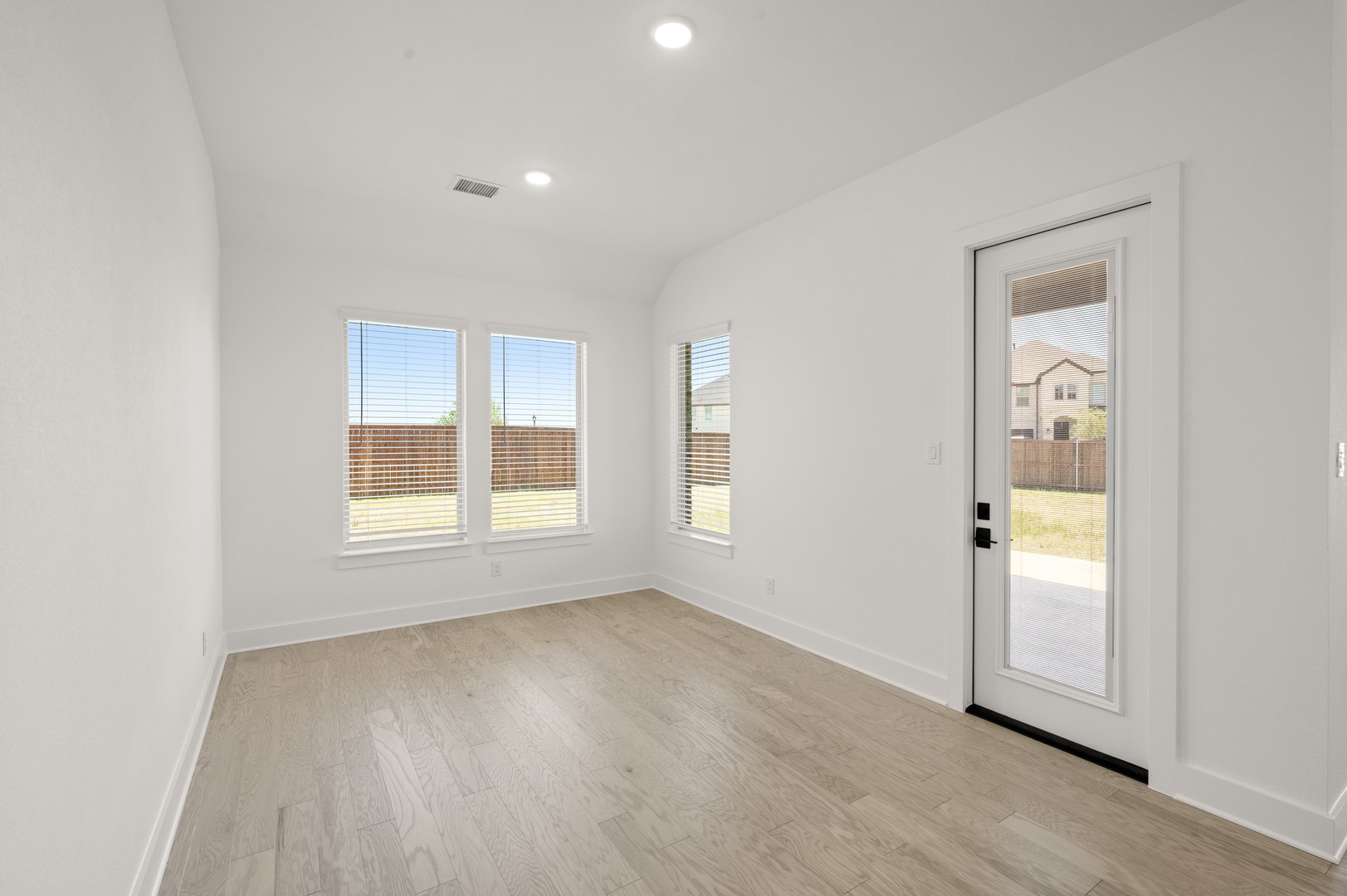2446 Hitchford Street Midlothian TX 76065